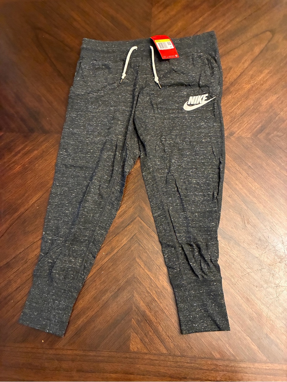 Nike Women's Gym Vintage Sport Casual Capris (Small, dark gray) New
